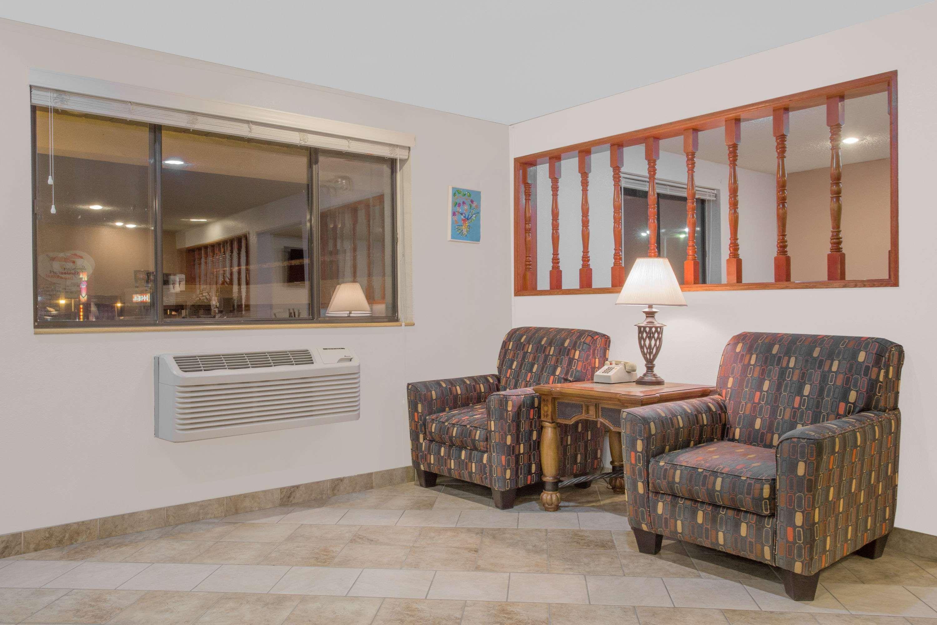 Super 8 By Wyndham Winnemucca Nv Εξωτερικό φωτογραφία